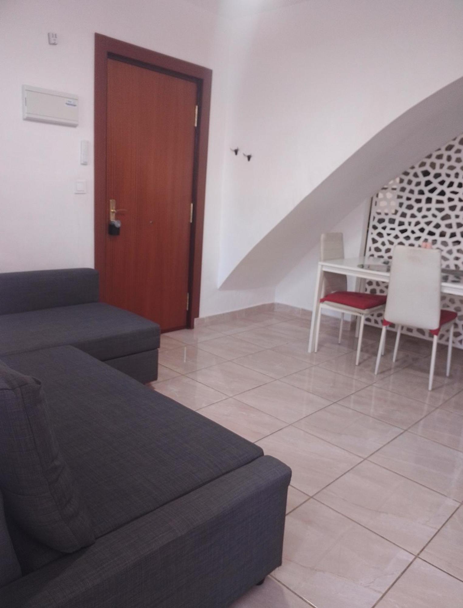 Apartamento Serrano Con Terraza Malaga Bagian luar foto